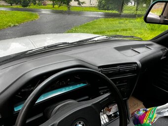 BMW E30 316i - 7