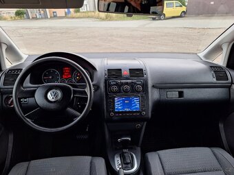 Touran 2.0 Tdi, BEZ DPF DSG,7míst, STK NOVÁ - 7