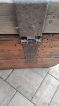 Velká dřevěná truhla - 7