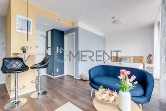 Moderní byt 1+kk s velkým balkonem a sdílenou terasou – Smíc - 7