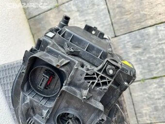 Levé xenonové světlo Volkswagen Sportsvan - 7