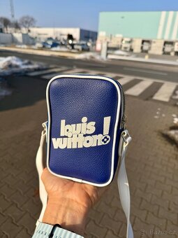 Louis Vuitton small bag crossbody - 7