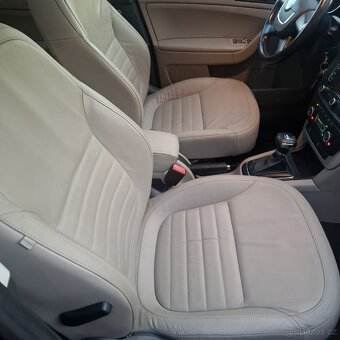 Škoda yeti 1,2tsi max výbava dsg automat top stav - 7