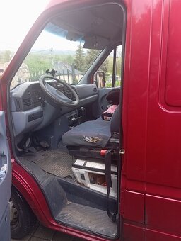 Dodávka kurýr Sprinter W210 - 7