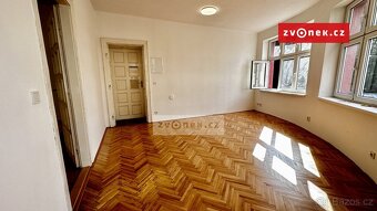 Pronájem kancelářských prostor v centru Zlína - 7