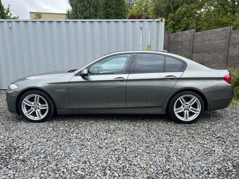 Bmw F10 LCI 530D 190Kw TV / Roletky / NBT / Ventilace - 7