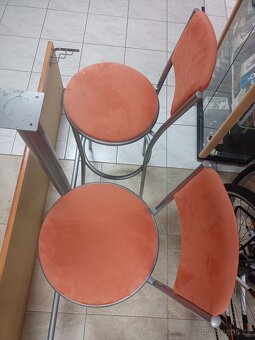 Barový stůl, 2 barové židle, ruční práce na míru - 7