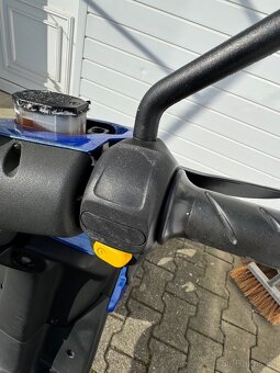 Skútr Peugeot Trekker 50cm, nový v ČR , po GO motoru - 7