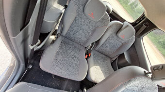 Renault Twingo II 1,2 - 56kw, r.2009 Rip Curl - 7