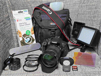 Canon Eos 700D - 7
