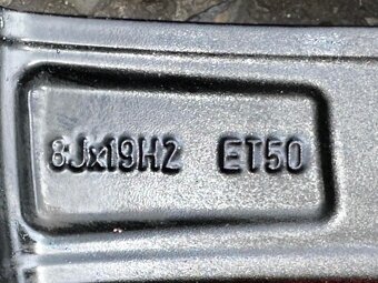 Original ALU kola Seat 19" 8J ET50 + zimní pneu 235/35R19 - 7