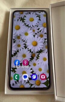 Samsung galaxy A35 5G/128gb (fialový) - 7