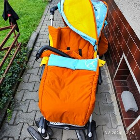 Prodám trojkombinaci kočárku Nomad Jane - 7