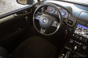 Volkswagen Touareg II 3.0V6 TDI BMT 4MOTION Mountain - 7