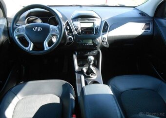 Hyundai ix35 2,0 CRDi 4x4 CZ Serviska nafta - 7