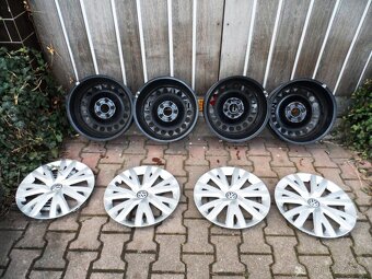 Originál Plechové disky +Poklice ET46 5X112 - 7