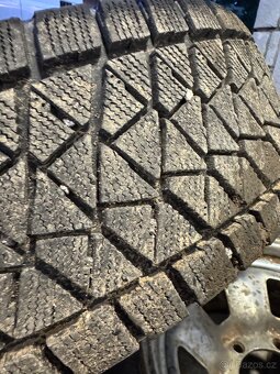 Kolesa BRIDGESTONE BLIZZAK DM-V2 112R 6x139,7 - 7