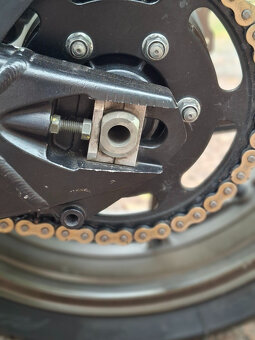 Kawasaki Ninja ZX-10R - 7