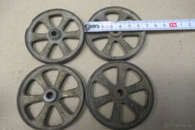 Transmise řemenice, stabilní motor, lis malý - 7