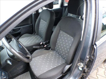 Ford Fiesta 1,3 i KLIMATIZACE - 7