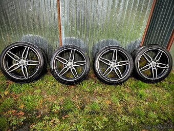 Mercedes AMG r19 dvourozmer - 7