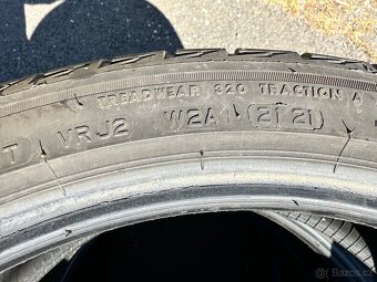 Prodám letní pneu Bridgestone 225/40R19 93Y - 7