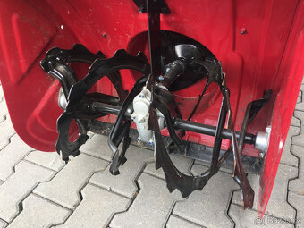 Letní akce Sněhová fréza Honda - pásová, elektr.startér - 7