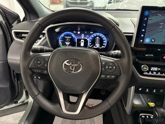 Toyota Corolla Cross 2,0 iHSD BUSINESS 4x4 1.MAJ ODPOČET DPH - 7