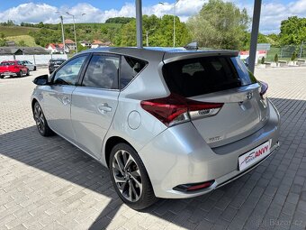 Toyota Auris 1,8 Hybrid e-CVT Executive - 7