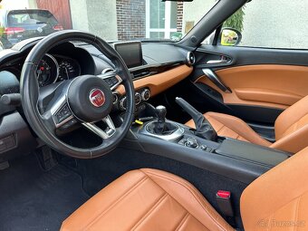 Fiat 124 Spider, krásná kombinace LUSSO, LED, KAMERA - 7