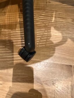Herman Miller Aeron Remastered – kancelářská židle - 7