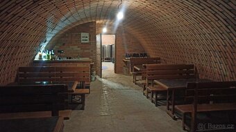 CIHLOVÝ OBKLAD Z PRAVÝCH CIHEL (střed cihly) - 7