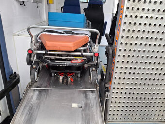 Renault Master 2,3 dci sanitní - 7