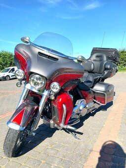 Harley Davidson Ultra Glide CVO 2014 - 7