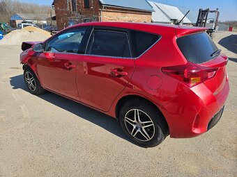 Toyota Auris 1.6 97kw 2014 ČR - 7