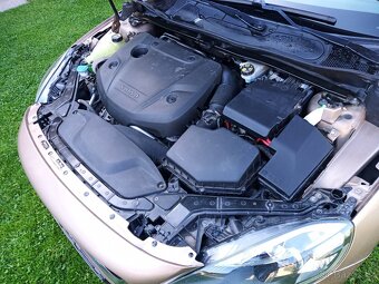 Volvo V40 D2 - 7