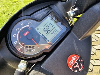 Skutr Aprilia SR50R - 7