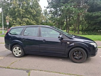 Ford Focus kombi, 1,6 74 kW  benzin Style nehavarovaný - 7