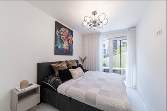 2kk 61 m2 zahrada 25 m2  + garaž + komora - 7