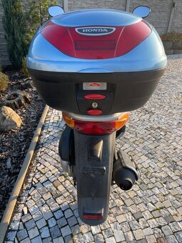 Honda SH 125 ccm rok 2003 - 7