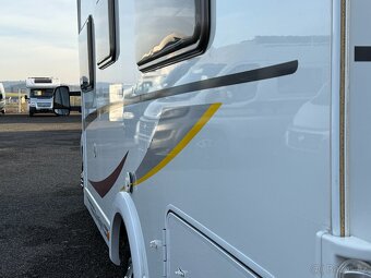 Obytné auto - Sunlight T64, 2012, sjížděcí postel, 2x klima - 7