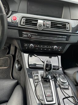 BMW f10 , nájezd 194tis , auto s novým motorem, NOVÁ STK - 7