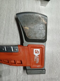 Sekera Husqvarna S2800 - 7