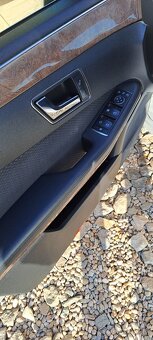 Mercedes-Benz Třídy E 220 CDI 125kW ELEGANCE - 7