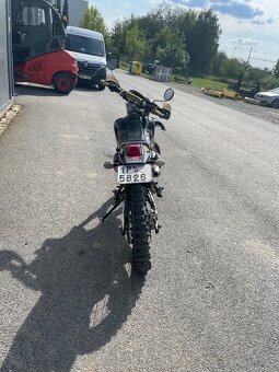 Yamaha DT 125 RE - 7