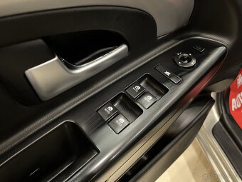 kia ceed 1.4  2010 - 7