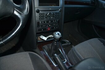 Peugeot 407 sw - 7