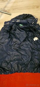 Divčí pĕrový kabát United Colours of Benetton vel. 160 cm (1 - 7