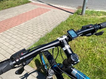 27.5" horské kolo Rock Machine Typhoon 90 rám 18" (M/L) - 7