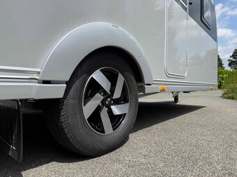 ADRIA ALTEA 552PK EDICE 60Y 2025 AGM BAT. 100Ah POD. TOPENÍ - 7